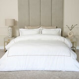 Belledorm Vivaan 300 Thread Count Cotton Sateen Bedding Set in 4 Sizes