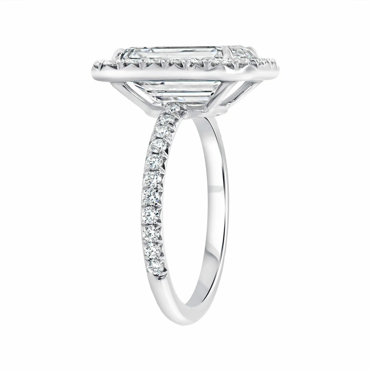 5.81ctw Emerald Cut Diamond Halo Ring, Platinum