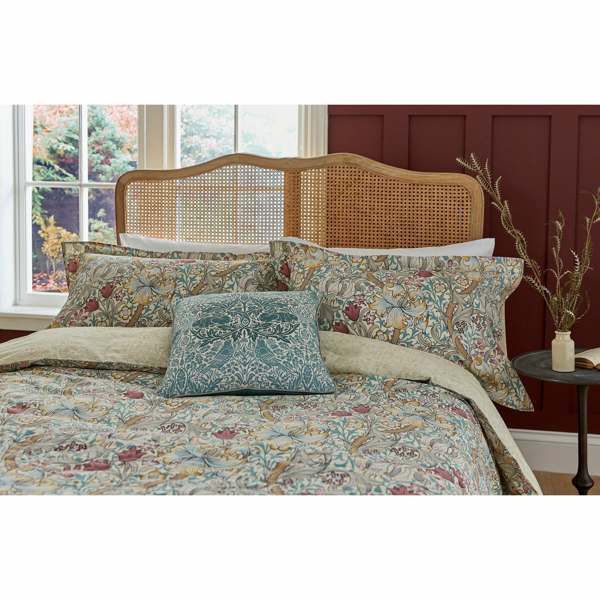 Morris & Co Bedding Golden Lily Fig
