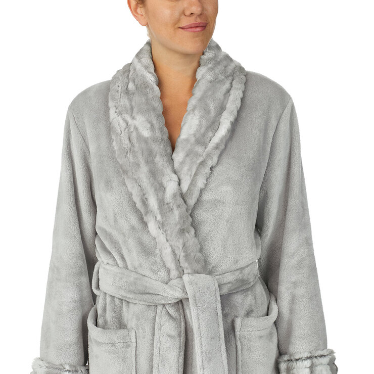 Carole Hochman Women's Plush Robe in Silver