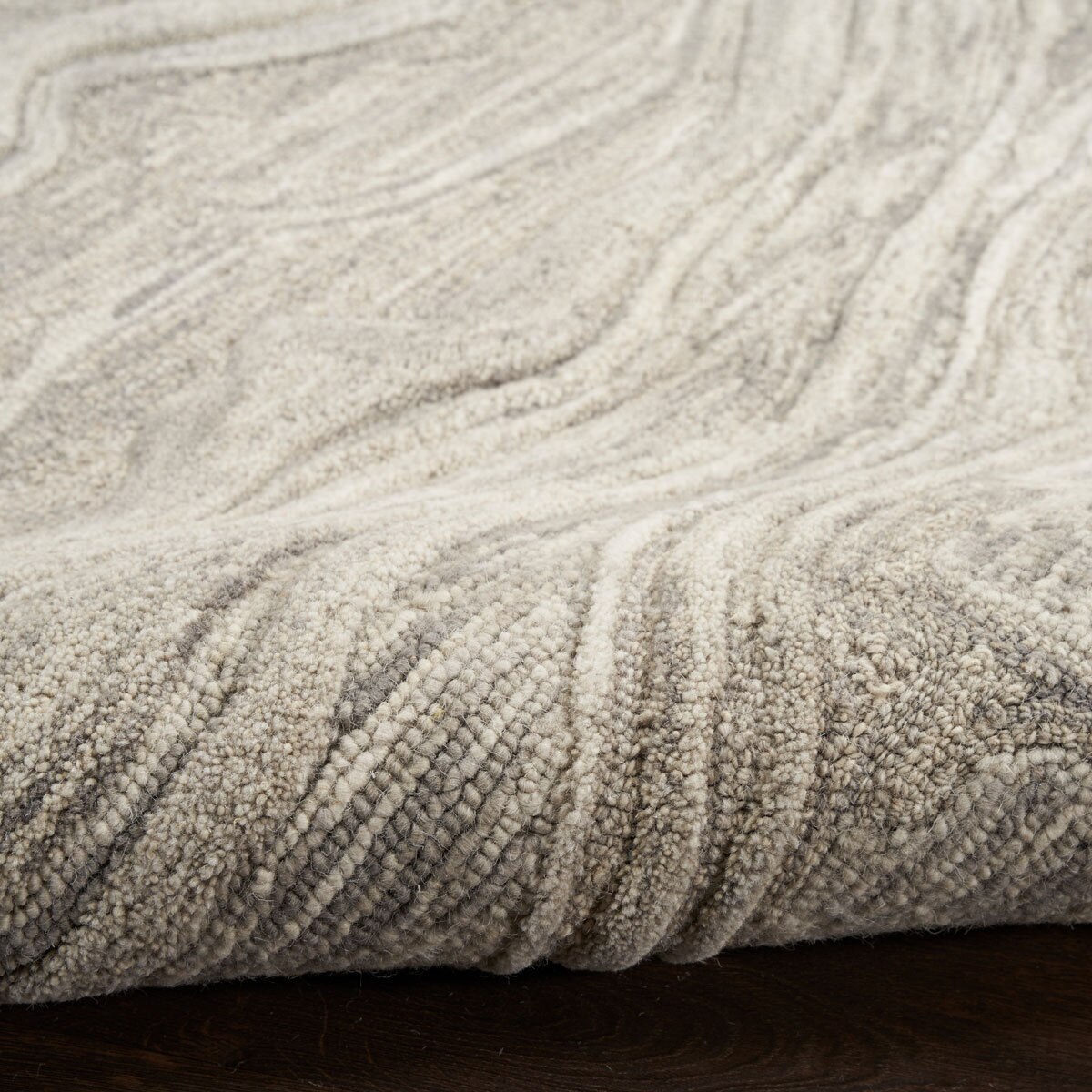 Nourison Graceful Rug in Grey, 160 x 221 cm