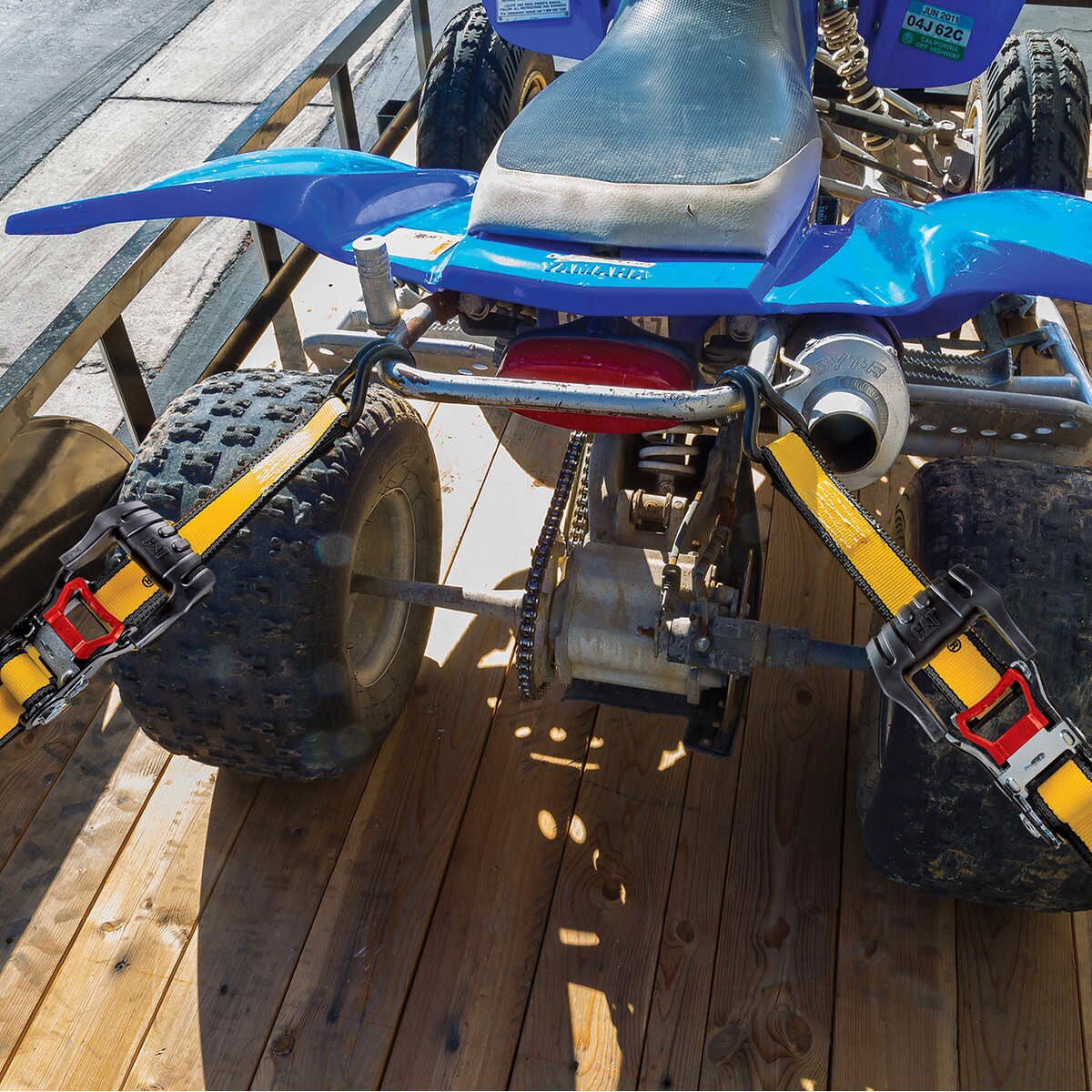 CAT Ratchet TieDowns 3.8 x 487.6 cm, 4 Pack Costco UK