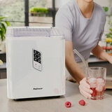 Lifestyle image of ice cube maker in the kitchen countertop Lifestyle image of ice cube maker in the kitchen countertop