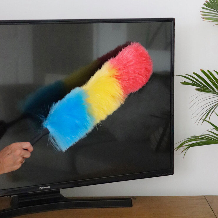Lifestyle image of duster retracted in use