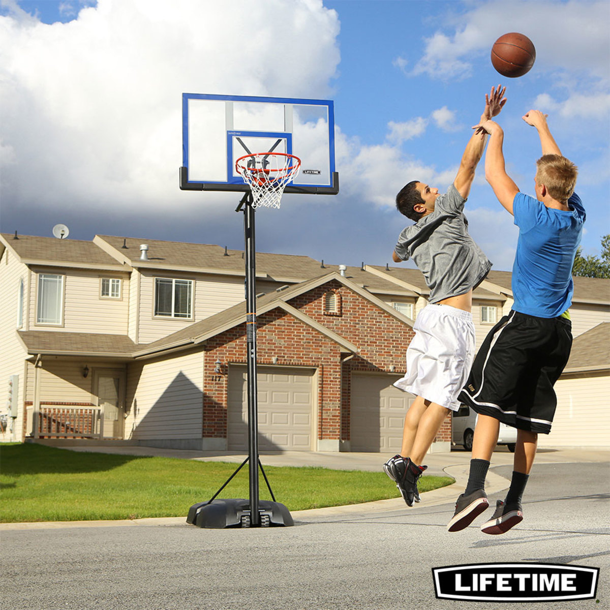 Lifetime 48 Inch 121cm Portable Basketball Hoop Costco Uk