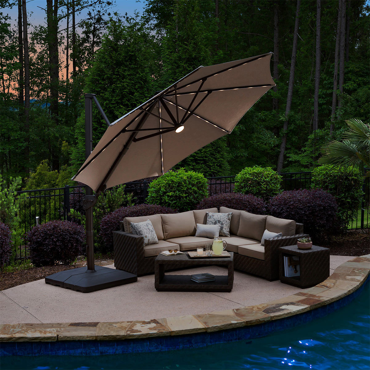 Seasons Sentry 11ft (3.3m) Cantilever Umbrella With LED Solar Powered