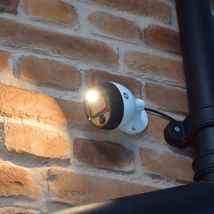 5 lifestyle image of kit