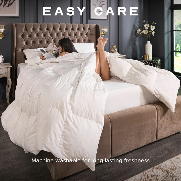 Snuggledown Natural Retreat Hungarian Goose Down 4.5 Tog Duvet Snuggledown Natural Retreat Hungarian Goose Down 4.5 Tog Duvet