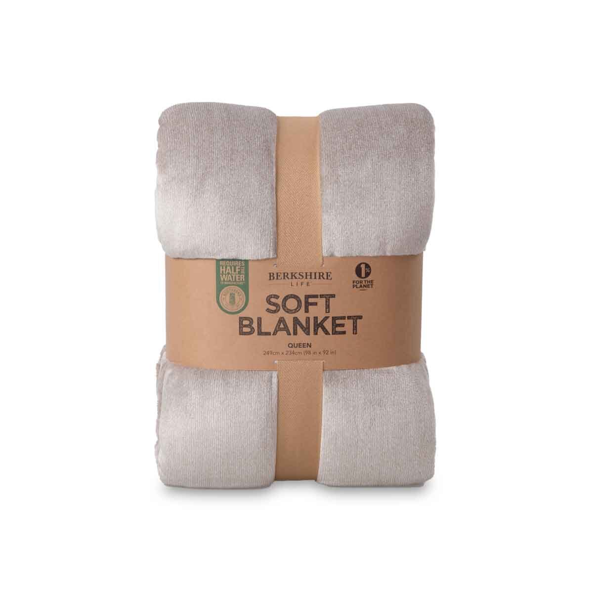 Berkshire Soft Blanket 249 x 234 cm, Linen Costco UK