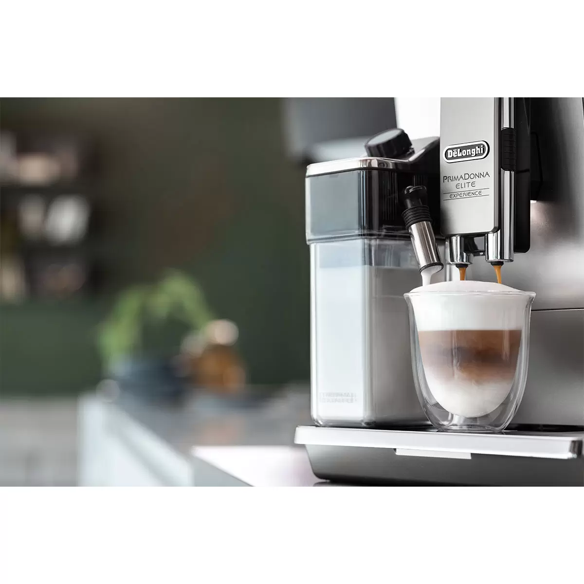 Meet the smartest coffee machine ever, De'Longhi PrimaDonna Soul