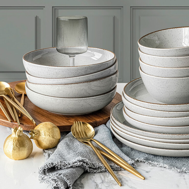 Over & Back Stoneware Dinnerware Set, 16 Piece in 2 Colours Over & Back Stoneware Dinnerware Set, 16 Piece in 2 Colours