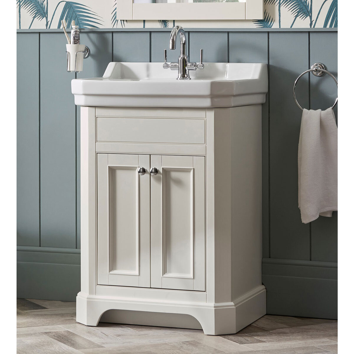 Tavistock Abbot 61.0 cm Floor Mounted Vanity Unit in White