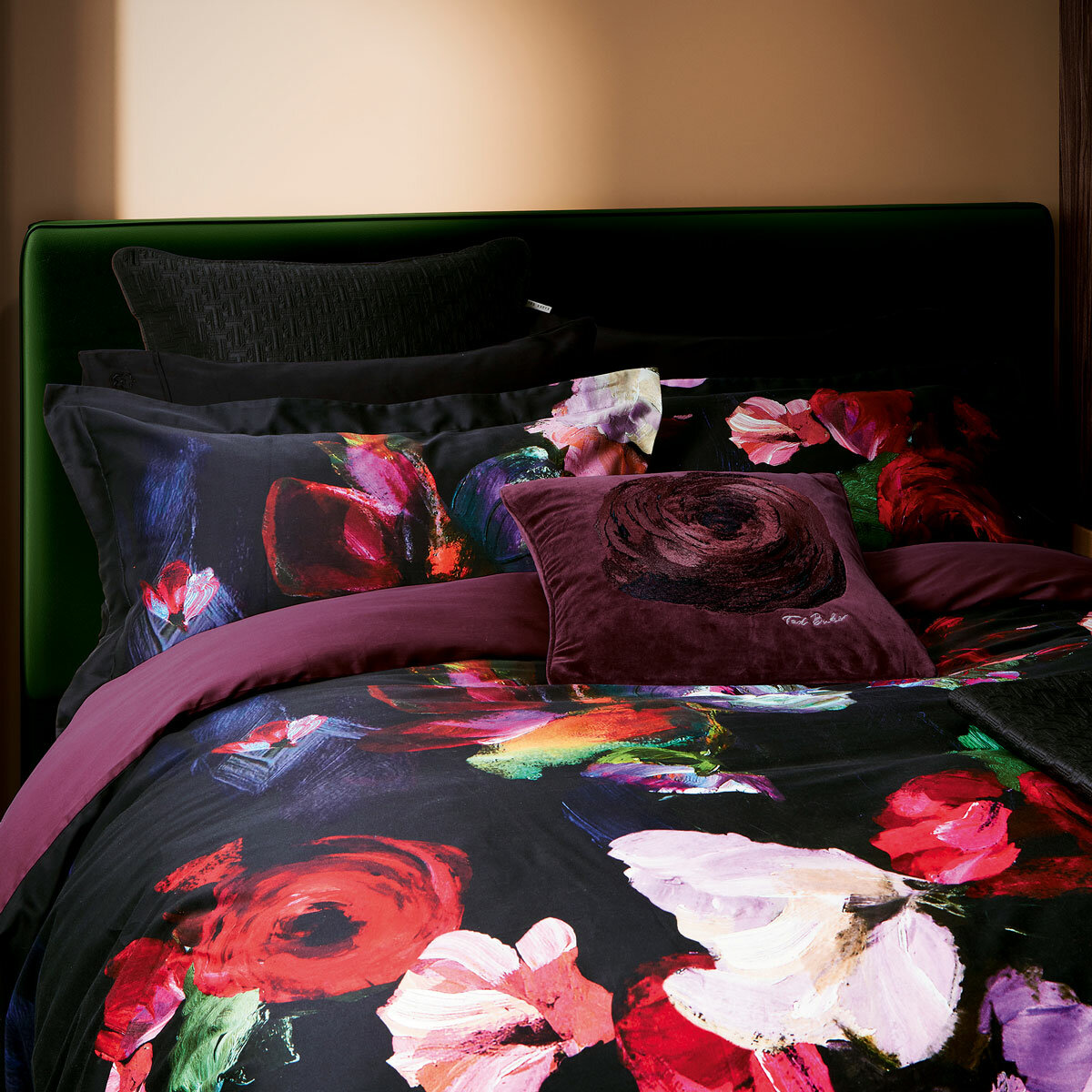 Ted Baker Double Duvet Cover Set in 4 Designs Ted Baker Double Duvet Cover Set in 4 Designs
