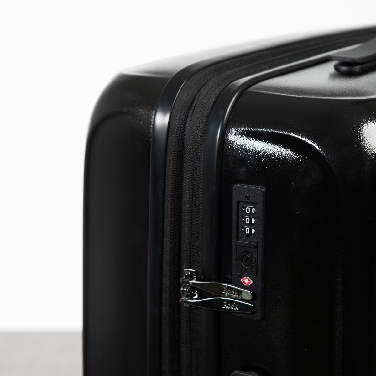 Rock Legacy Hardshell Suitcase 3pc set in Black