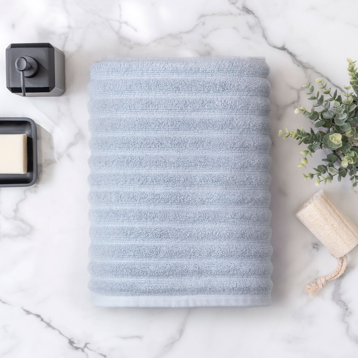 Welhome Bumpy Texture 100% Cotton Bath Towel in Blue, 76 x 147 cm