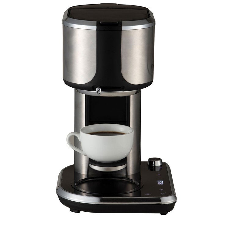 Side profile Russell Hobbs Attentiv Coffee Bar with coffee cup Side profile Russell Hobbs Attentiv Coffee Bar with coffee cup