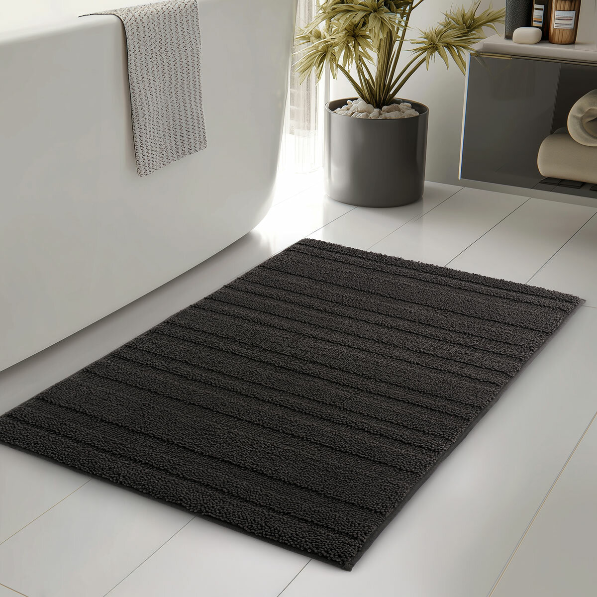 Evergrace Home Chenille Memory Foam Bath Mat in 3 Colours, 61 x 91 cm