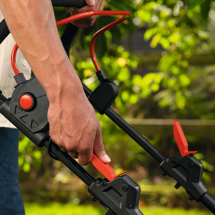Bosch Rotak 36V (4Ah) 43cm Hand-Propelled Cordless Battery Lawnmower with 2 x 4Ah Battery and Charger
