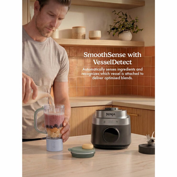 Lifestyle image of smoothsense with vesseldetect Lifestyle image of smoothsense with vesseldetect