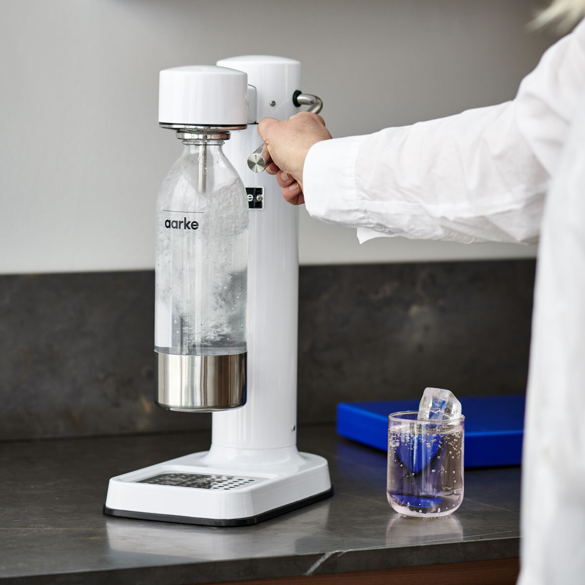 Aarke Carbonator 3 in White & CO2 Bundle