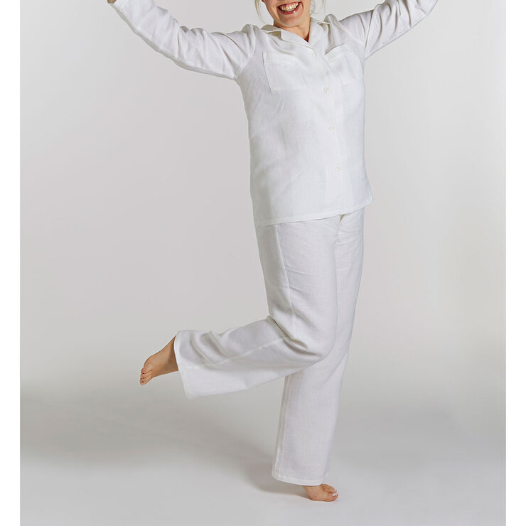 Lazy Linen Ladies Pyjama Set in White
