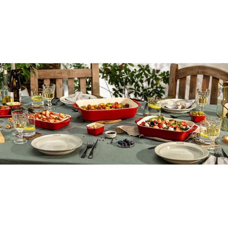 Staub Ceramic Ovenware Set, 3 Piece Staub Ceramic Ovenware Set, 3 Piece