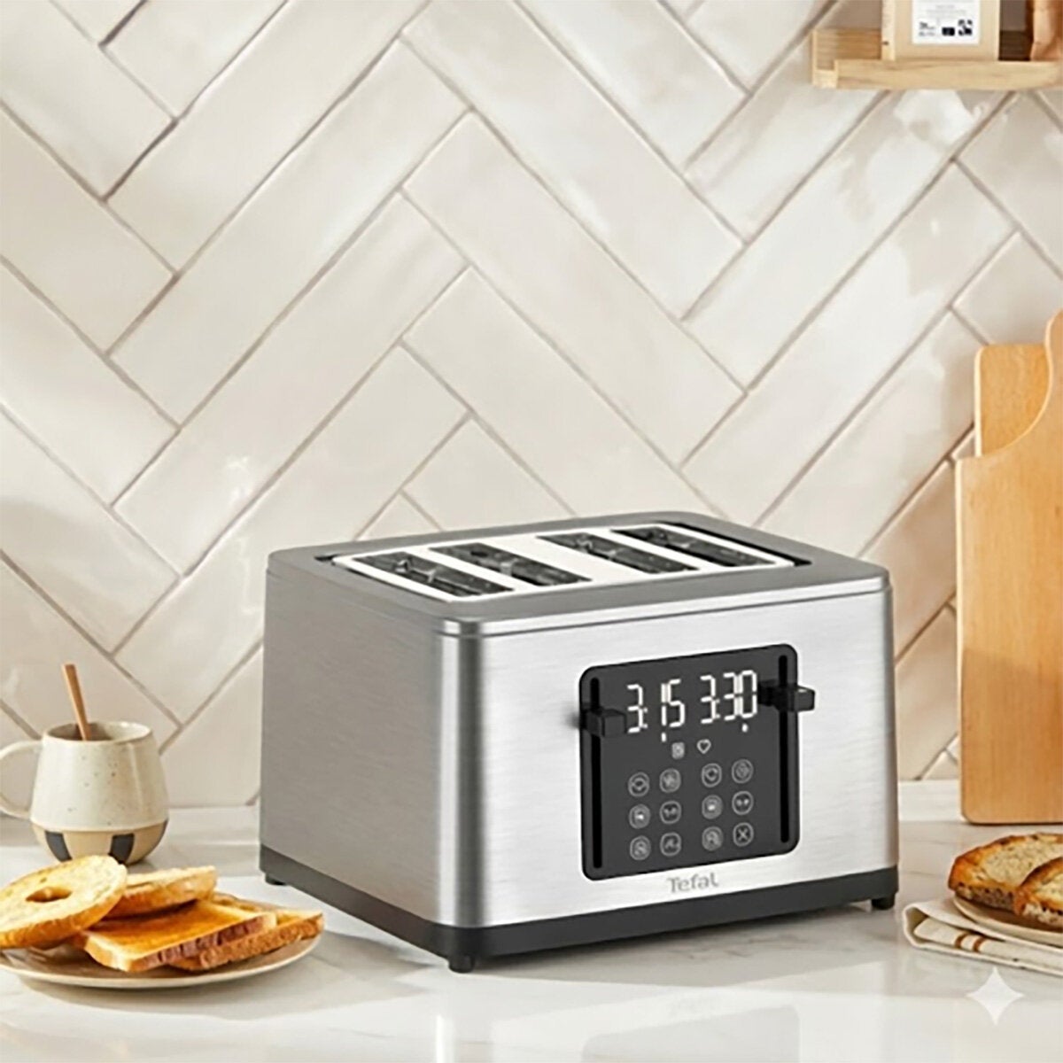 Lifestyle image of tosater on kitchen countertop Lifestyle image of tosater on kitchen countertop