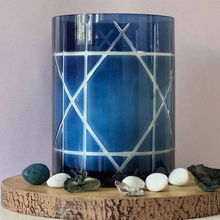 Torc 4 Wick Scented Candle in Ocean Waves Torc 4 Wick Scented Candle in Ocean Waves