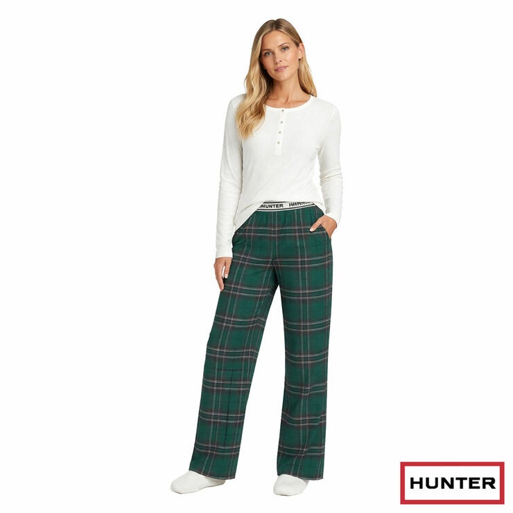 Hunter Women's Plaid Pyjama Set Hunter Women's Plaid Pyjama Set