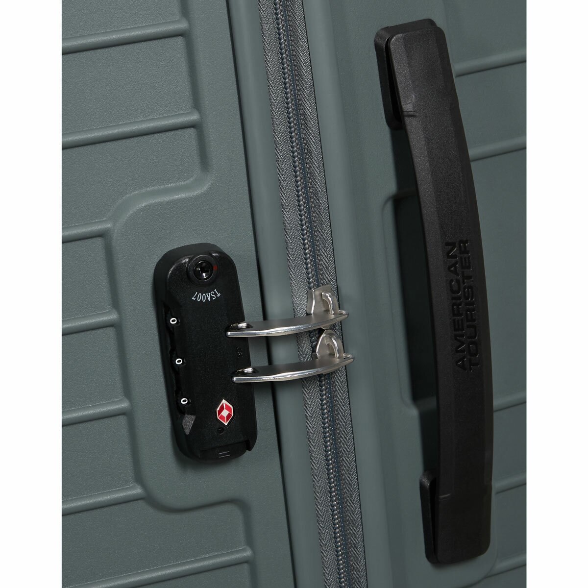 American Tourister Jet Driver