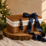 The Noel Champagne & Salmon Hamper The Noel Champagne & Salmon Hamper