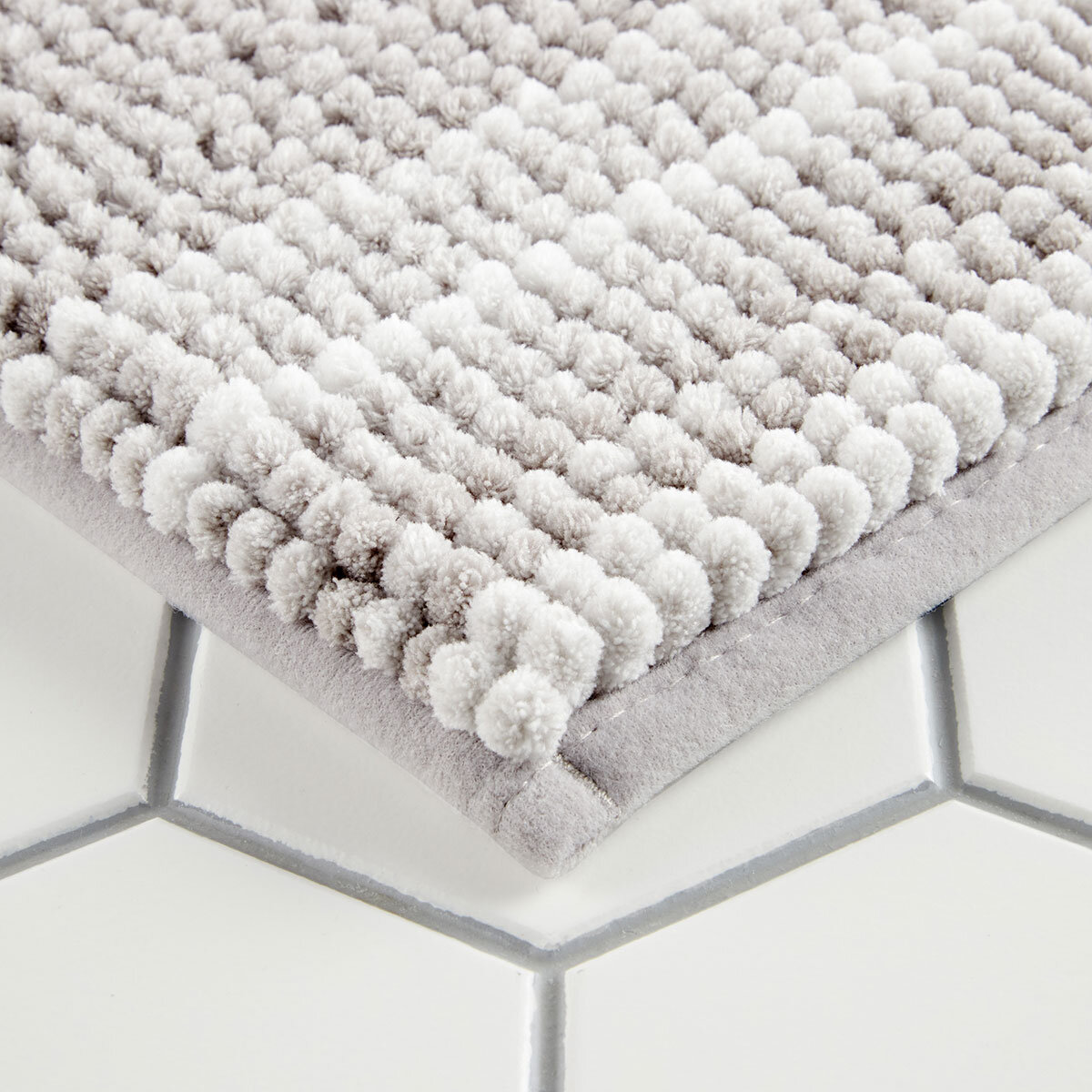 Nubby Bath Mat in 3 colours, 55 x 91 cm
