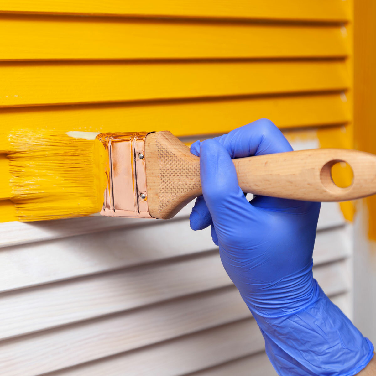 Medicom Vulcan Nitrile Gloves used for painting nad DIY