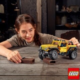 LEGO Technic Jeep Wrangler - Model 42122 (9+ Years)