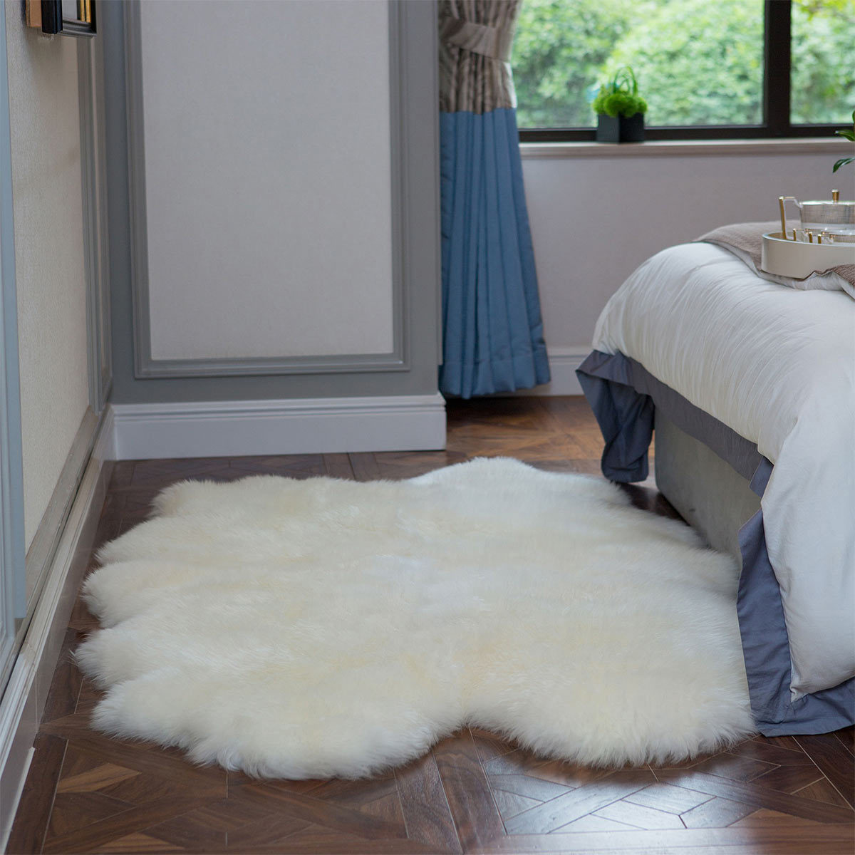Windward 100 Sheepskin Quad Rug in 2 Colours Costco UK