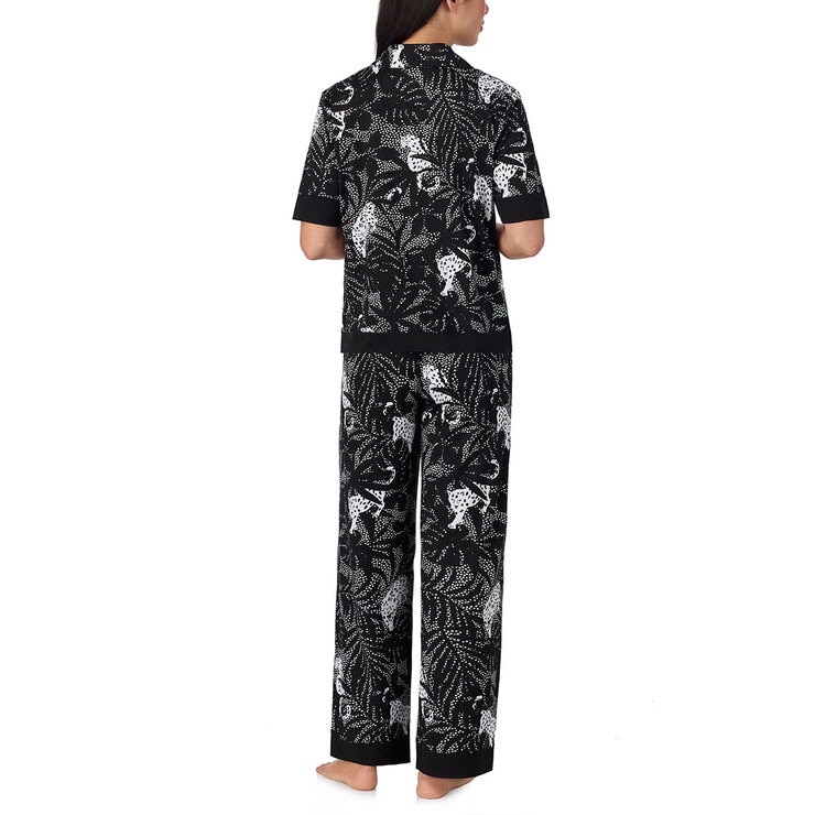 Room Service Ladies Notch Collar Pyjama Set in Black
