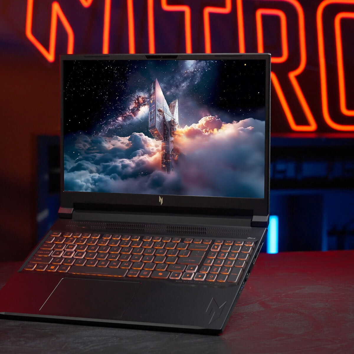 Acer Nitro V16, AMD Ryzen 7, 16GB RAM, 1TB SSD, NVIDIA GeForce RTX 5070, 16 Inch Gaming Laptop, NH.QYYEK.002