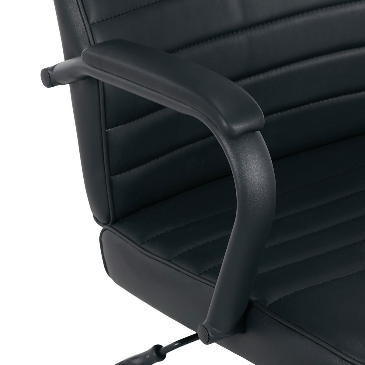 True Innovations BTS Modern Task Chair in Black