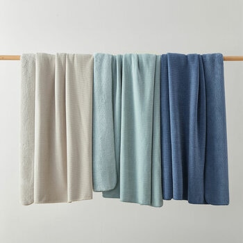 Casual Living Soft Chenille Throw In 3 Colours, 127 x 178 cm