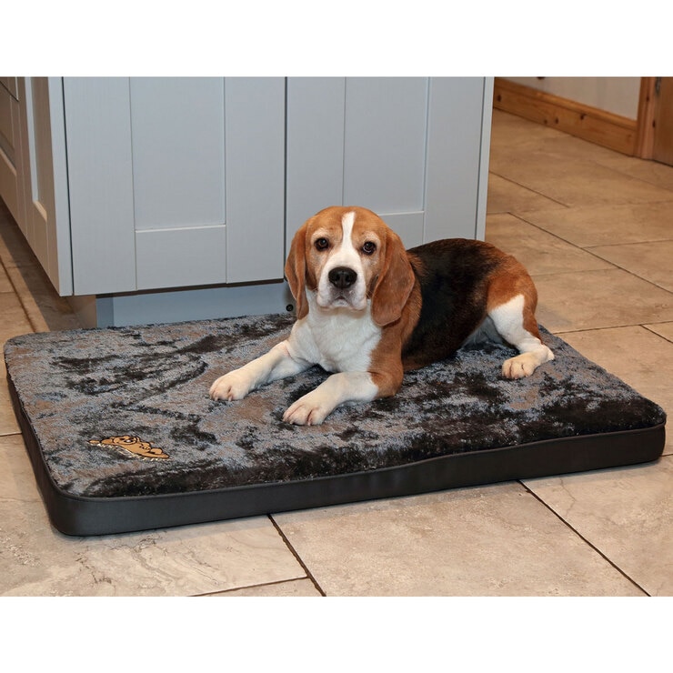 Snoozzzeee Dog Deluxe Reversible Pet Mat 28" x 39" in Grey Snoozzzeee Dog Deluxe Reversible Pet Mat 28" x 39" in Grey