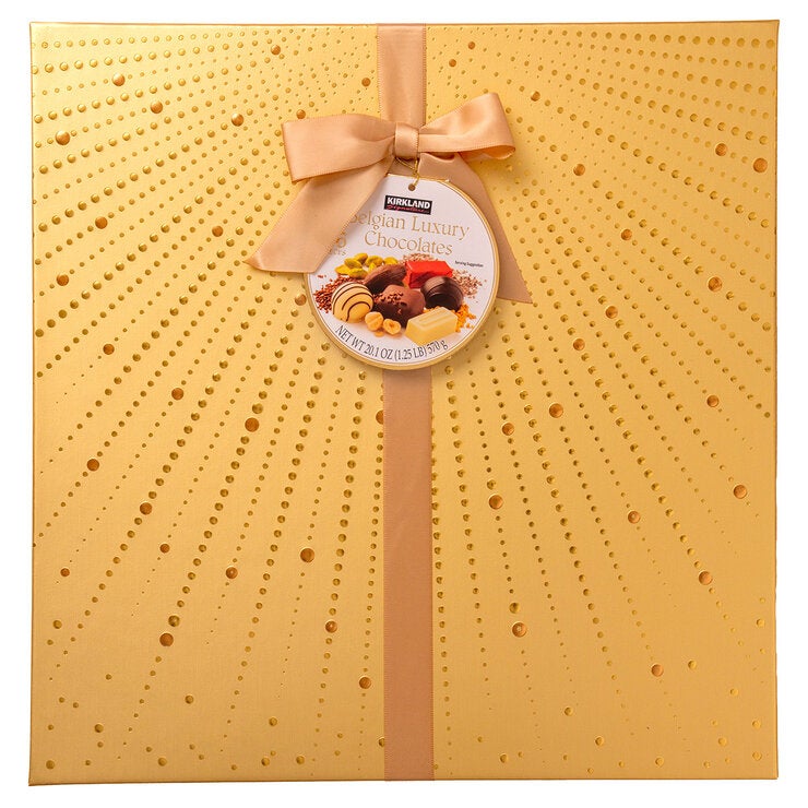 Kirkland Signature Luxury Belgian Chocolates in Gold Gift Box, 570g Kirkland Signature Luxury Belgian Chocolates in Gold Gift Box, 570g