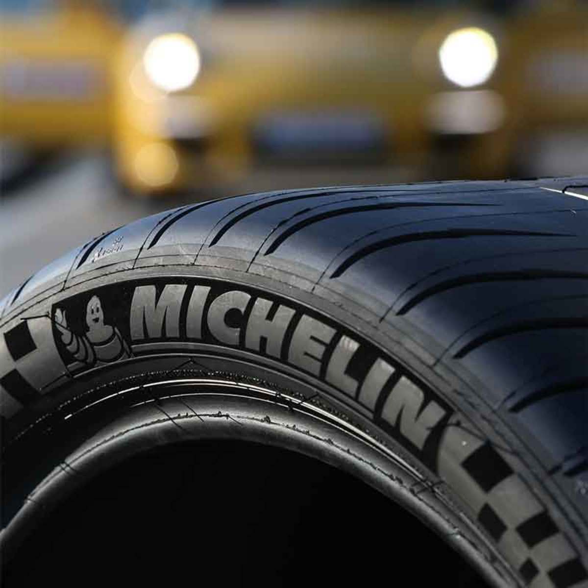 Michelin 245/35 R19 (93) Y   PILOT SPORT CUP 2 * M