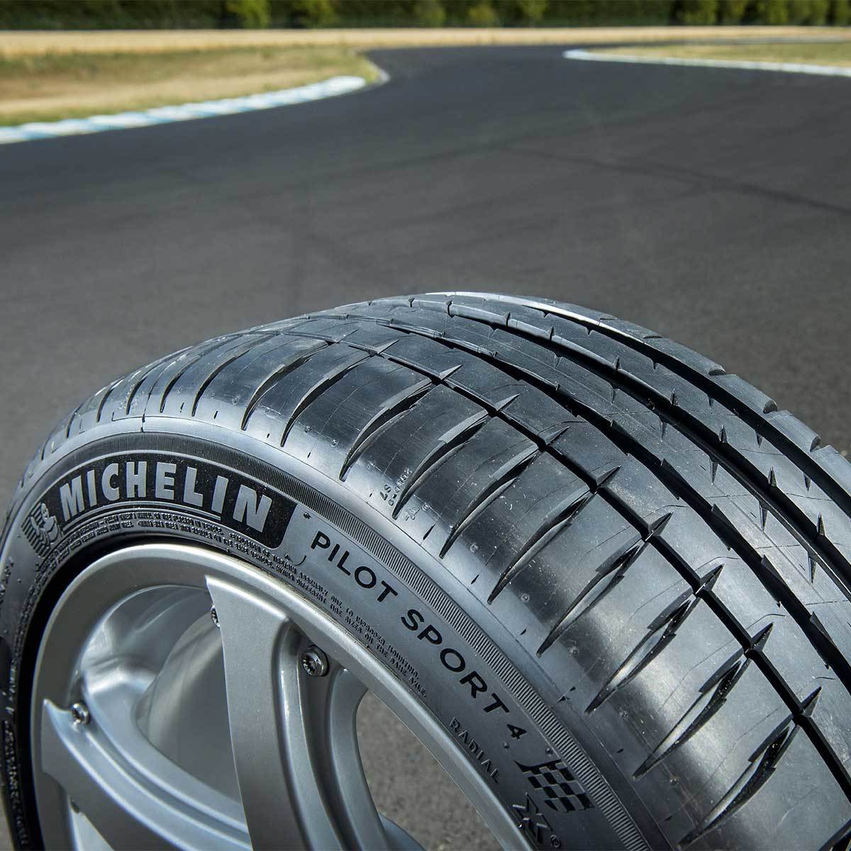 Michelin 265/45 ZR19 (105Y) PILOT SPORT 4  N0  XL