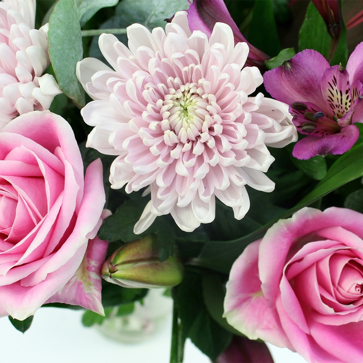 22 Stem Candyfloss Mixed Flower Bouquet | Costco UK