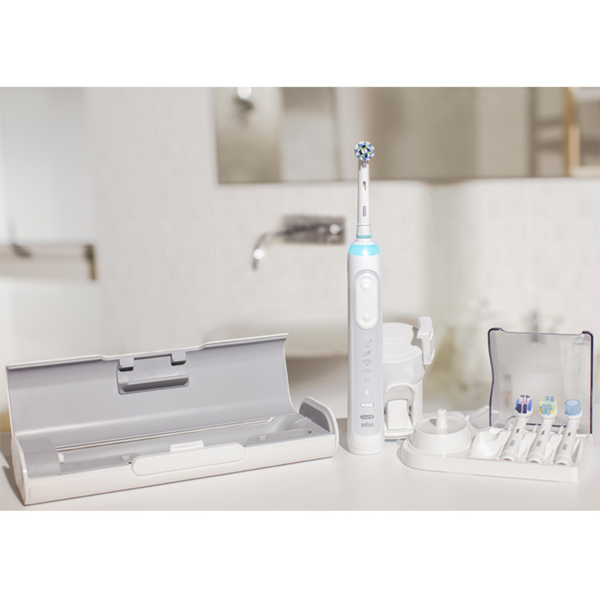 Oral-B Genius 8000 Power Toothbrush