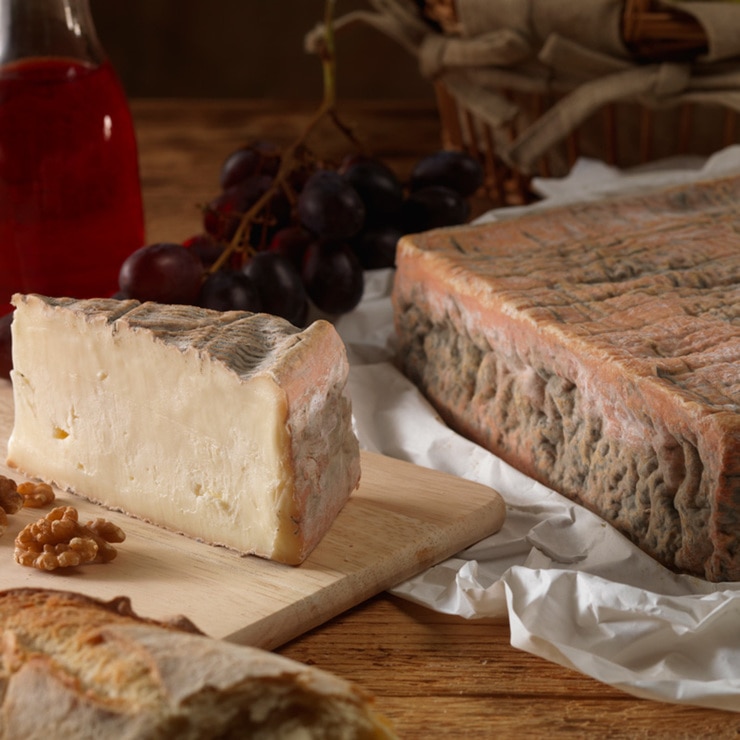 Taleggio D.O.P Cheese, 2kg (Serves 1820 people) Costco UK