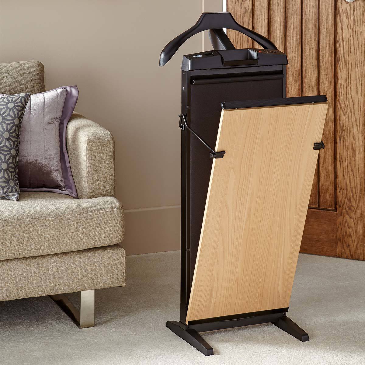 Corby 7700 Trouser Press in Oak, 3518 Costco UK