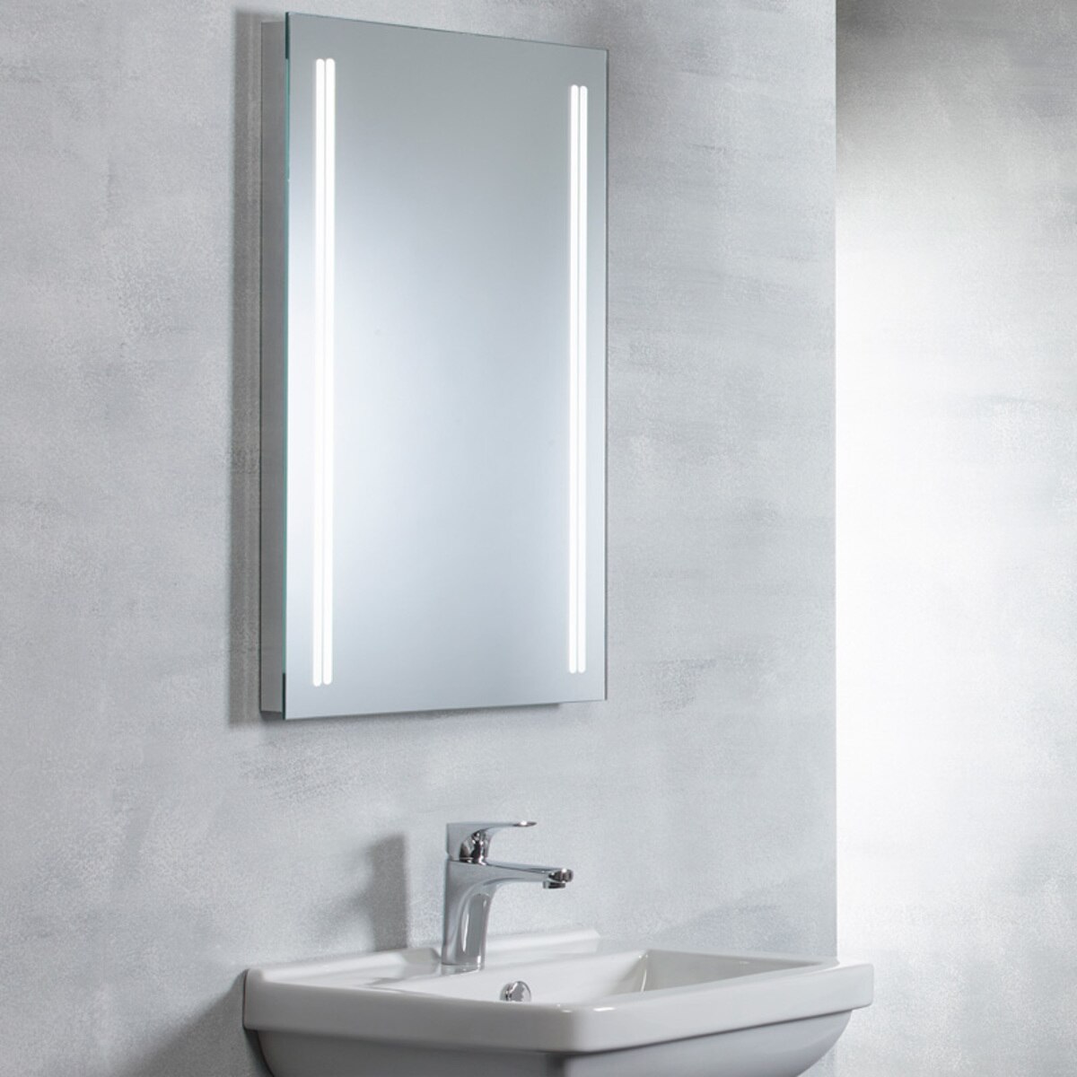 Tavistock Diffuse LED Mirror Model SLE520 Costco UK