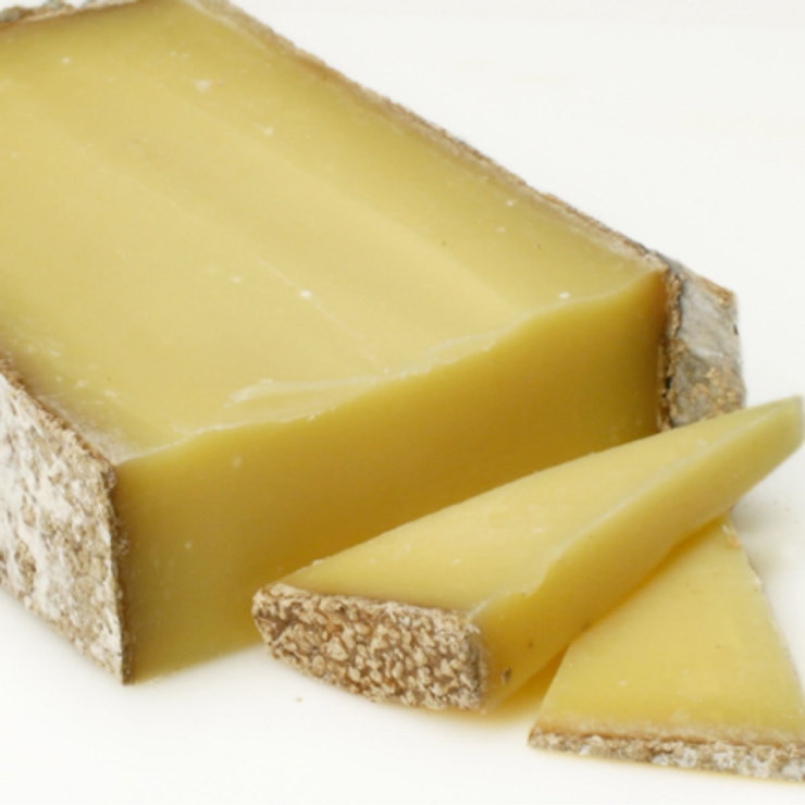 Gruyére Cheese, 2kg (Serves 1820 people) Costco UK