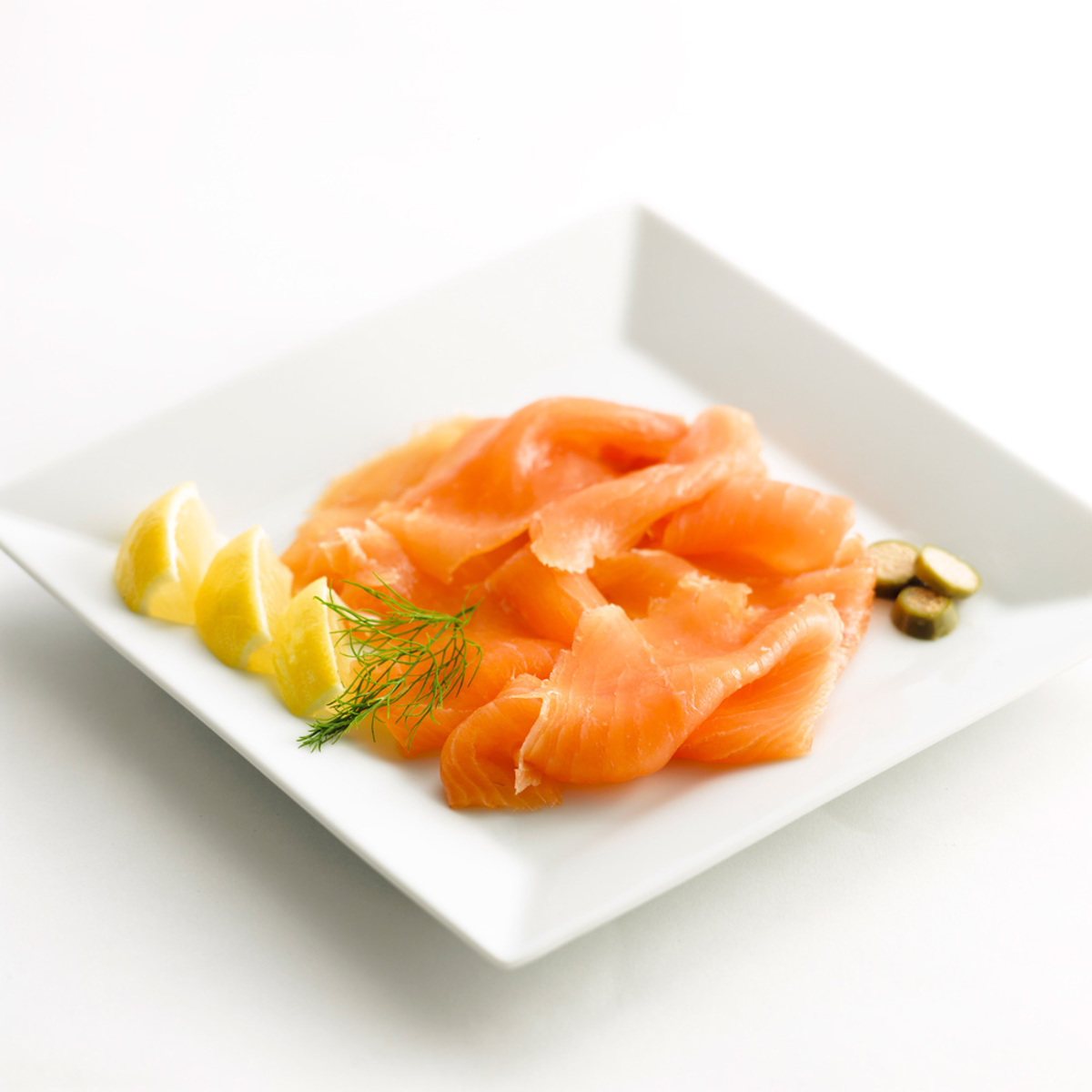 Coln Valley Traditionally Smoked Salmon D Cut, 2 x 500g (Serves 8-10 people)